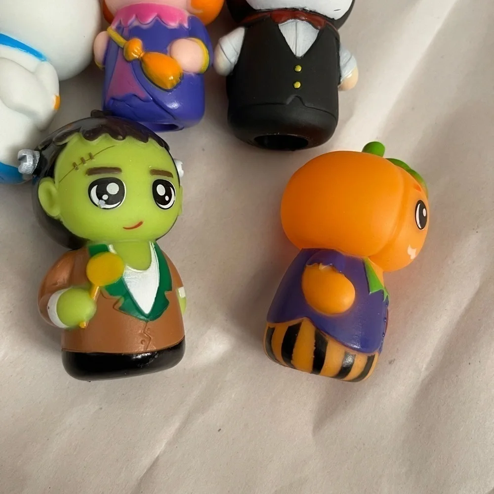 Halloween Characters 🧙‍♀️ 👻 🎃 🧛‍♂️ & Frankenstein Finger Puppets (5)